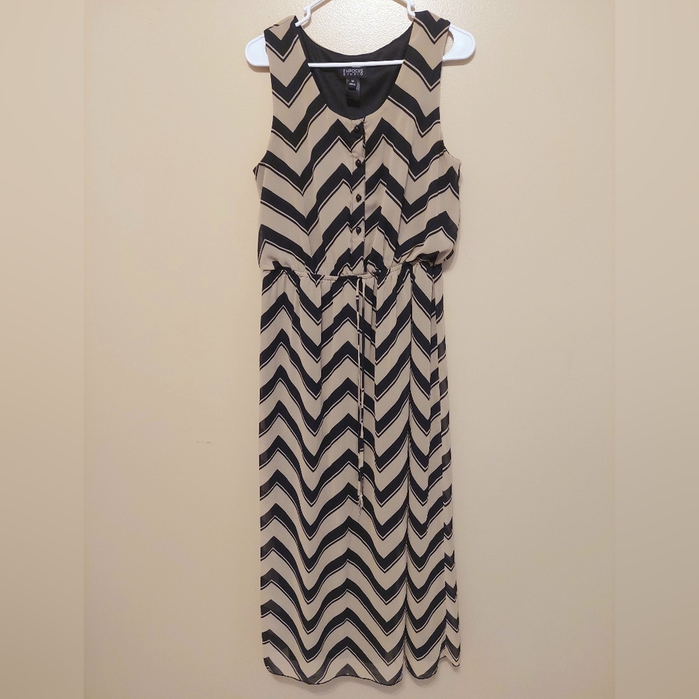 Black Tan Chevron Maxi Dress Size 14 Sleeveless Boho Chic Flowing Fit